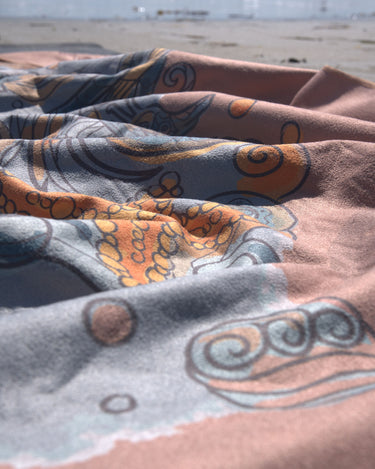 THE 4 ELEMENTS WATER TOWEL