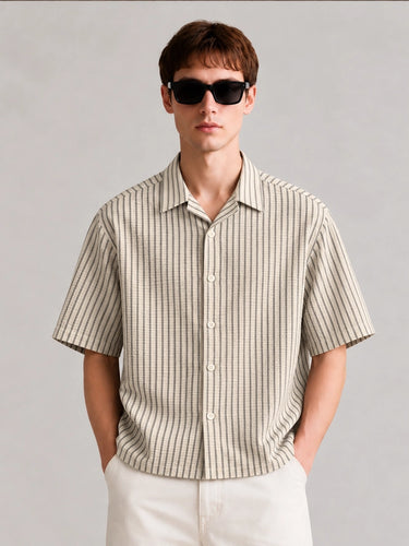 UNTUCKED SHORT SLEEVES SHIRT